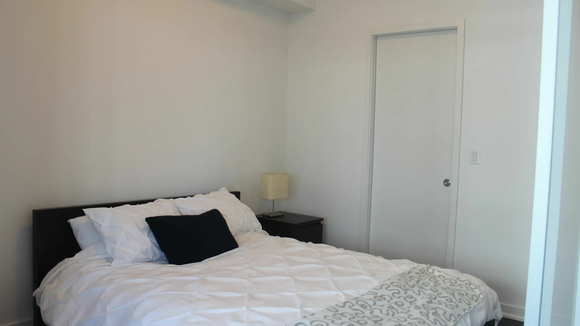 Eg Suites - Stunning Condo Toronto